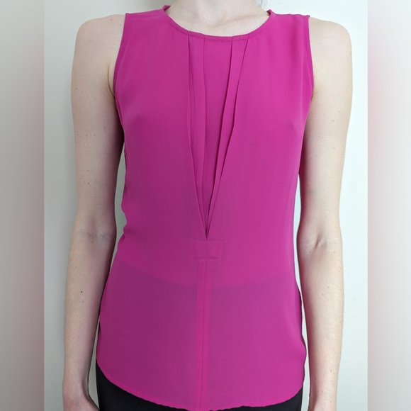 RW&Co Pink Sleeveless Blouse - Picture 1 of 4
